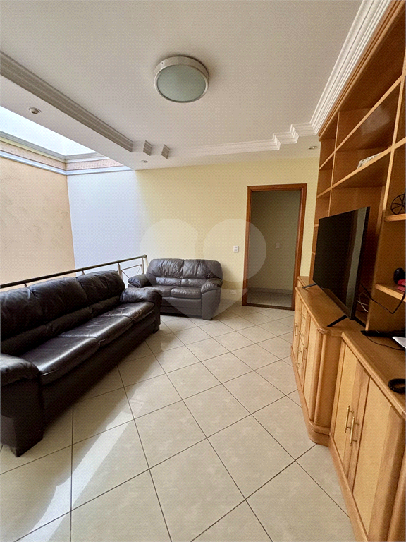 Excelente sobrado à venda no Tremembé com piscina 