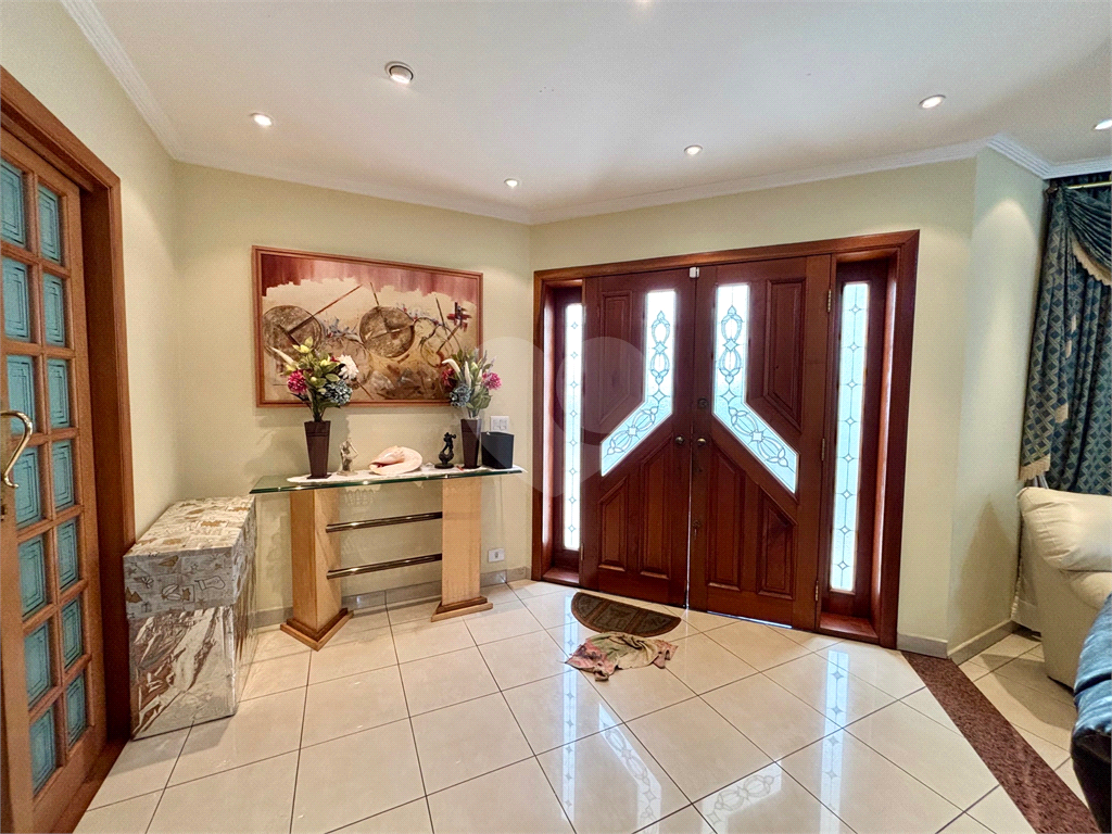 Excelente sobrado à venda no Tremembé com piscina 