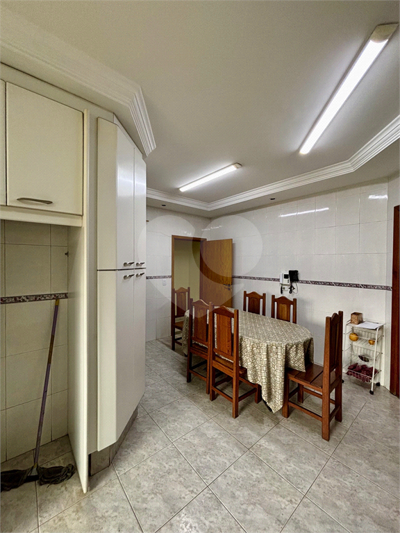 Excelente sobrado à venda no Tremembé com piscina 