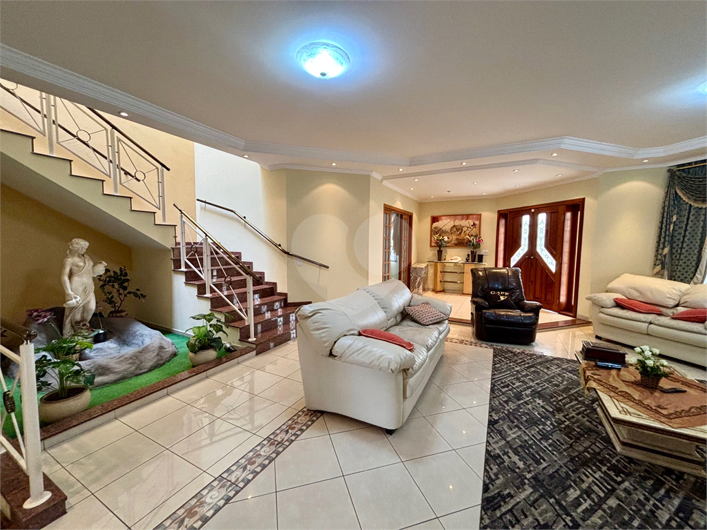 Excelente sobrado à venda no Tremembé com piscina 