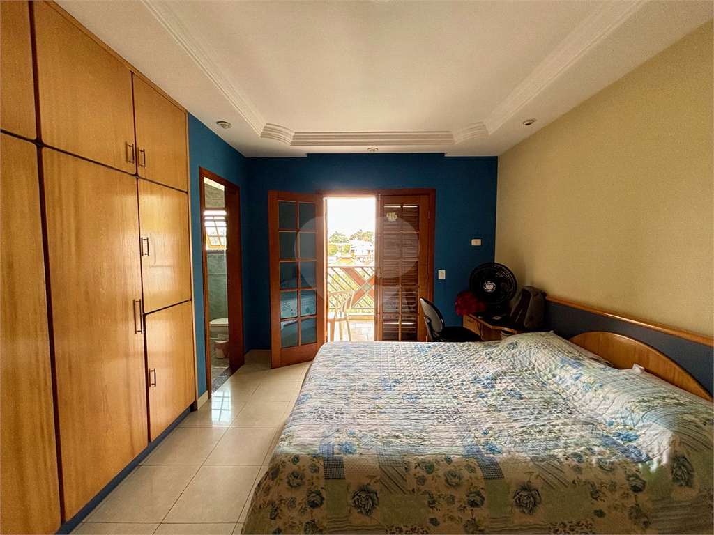 Excelente sobrado à venda no Tremembé com piscina 