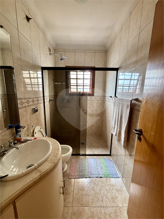 Excelente sobrado à venda no Tremembé com piscina 