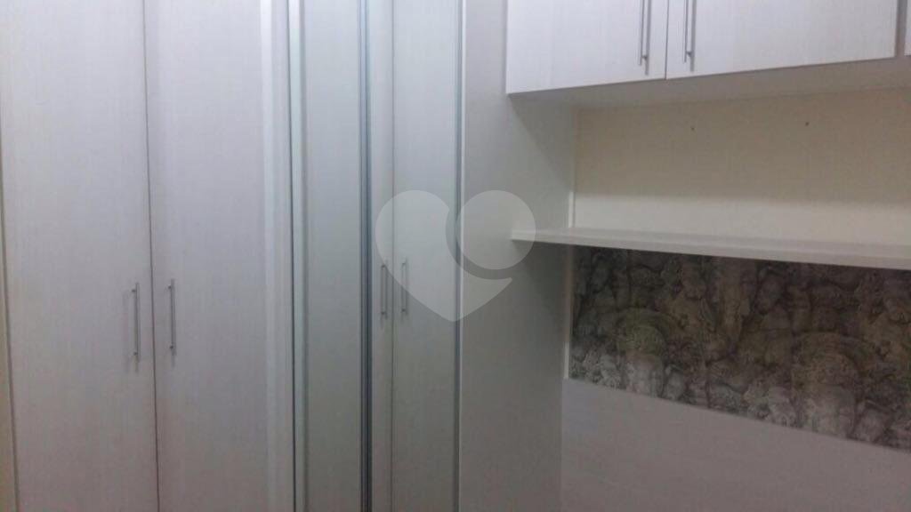 Apartamento à venda com 2 quartos, 50m² - Foto 15