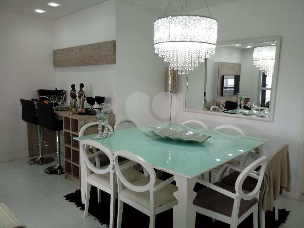 Apartamento á venda em Santana