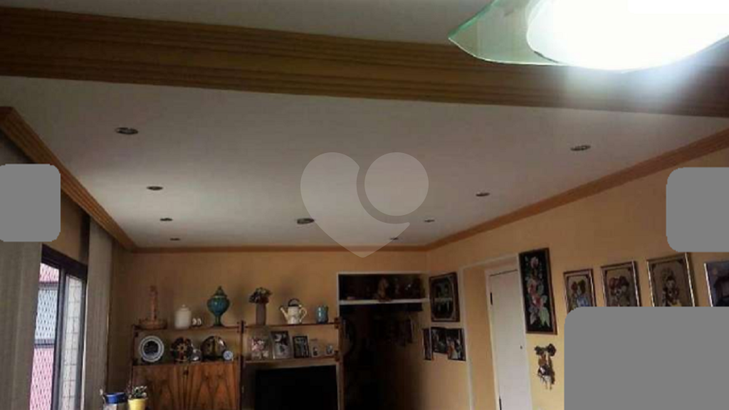 Apartamento no bairro de  Santana
