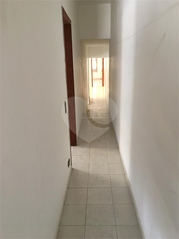 Sobrado à venda com 4 quartos, 250m² - Foto 17