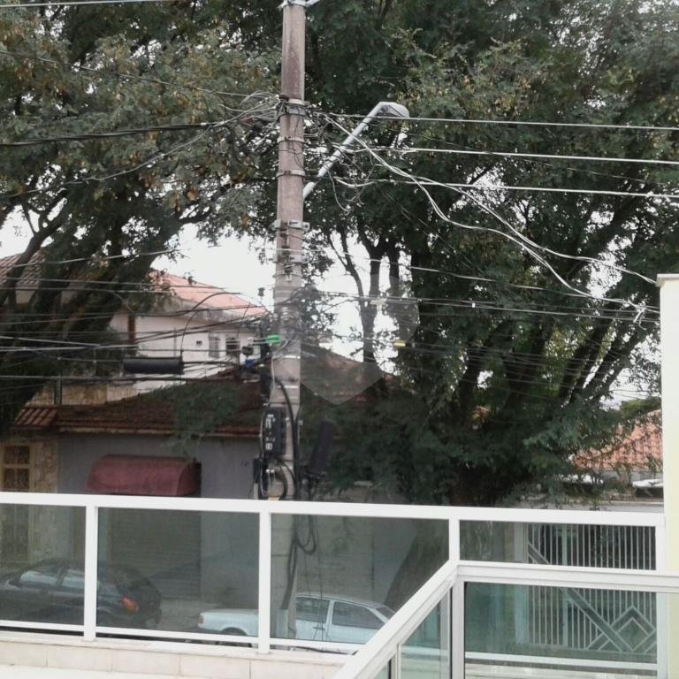 Casa Assobradada nova no Vila Nivi