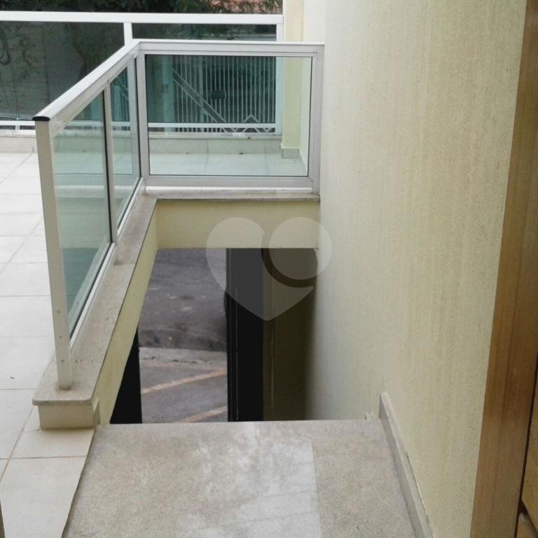 Casa Assobradada nova no Vila Nivi