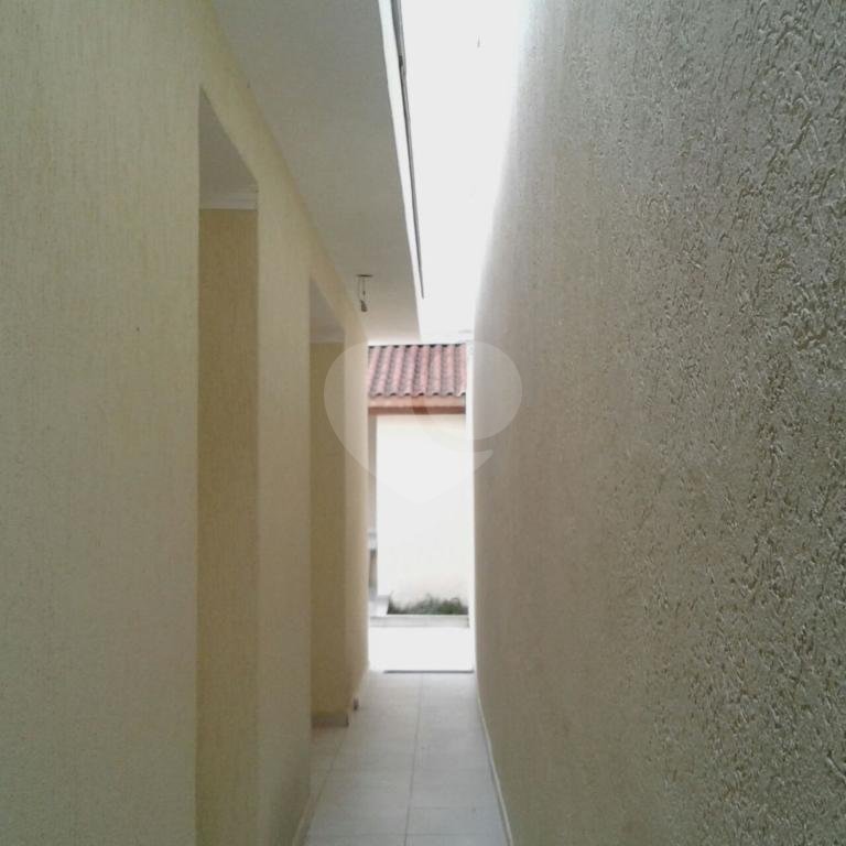 Casa Assobradada nova no Vila Nivi