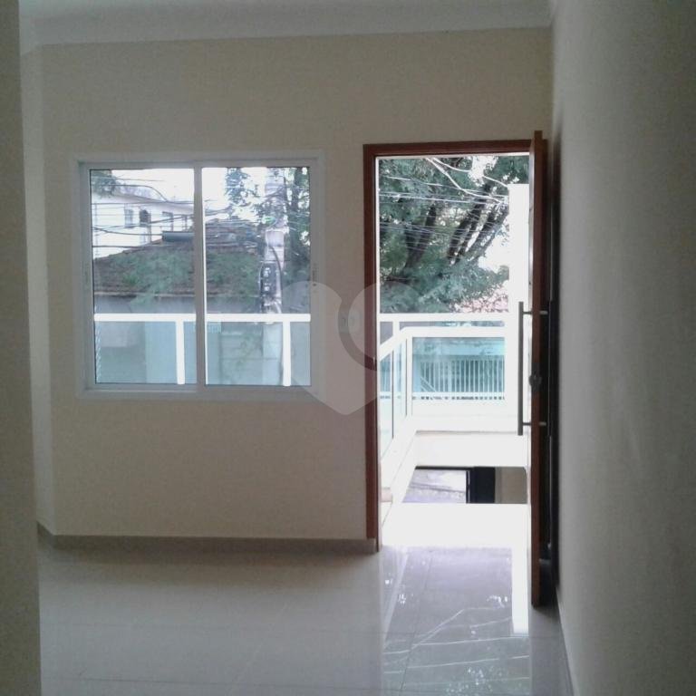 Casa assobradada nova  no Vila Nivi