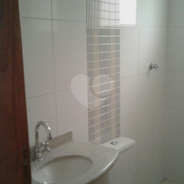 Casa assobradada nova  no Vila Nivi
