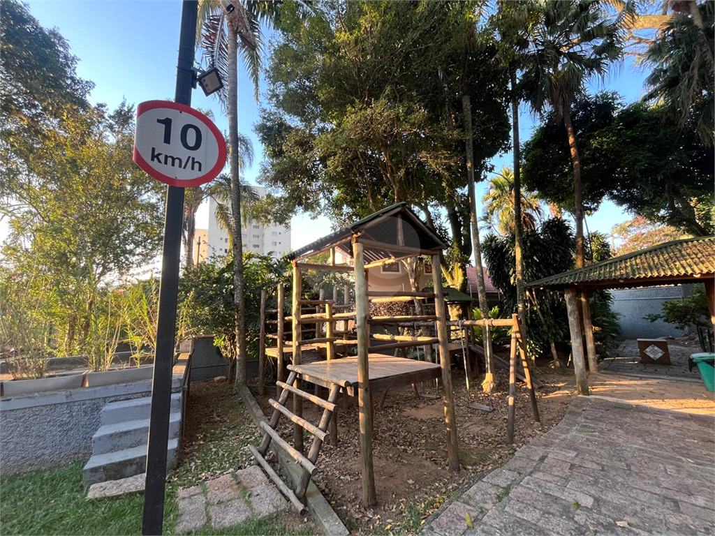 Lindo Sobrado em condomínio fechado no Horto Florestal!!!