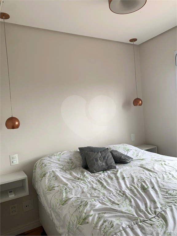 Apartamento á venda na Avenida do Guacá