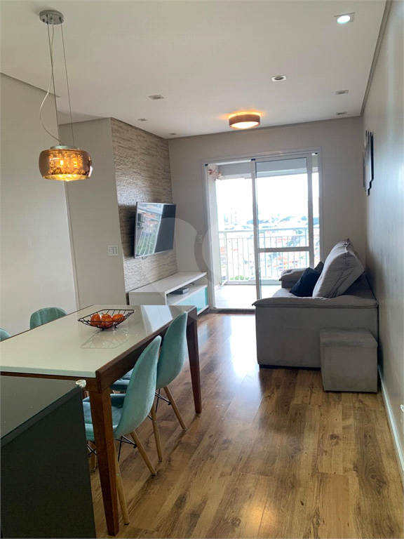 Apartamento á venda na Avenida do Guacá