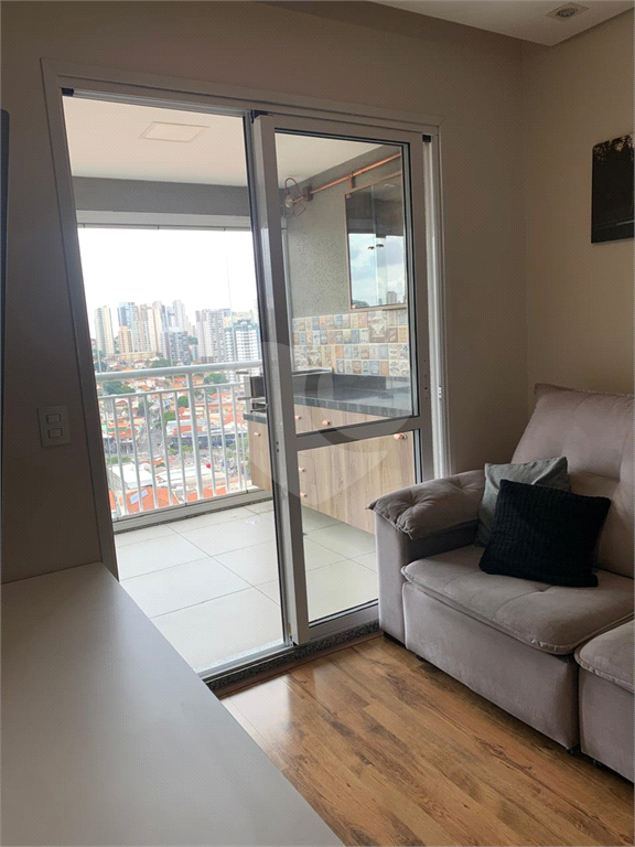 Apartamento á venda na Avenida do Guacá