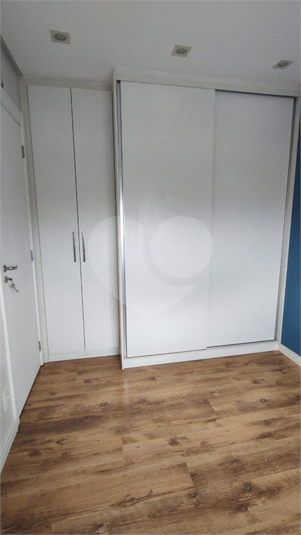 Apartamento á venda na Avenida do Guacá