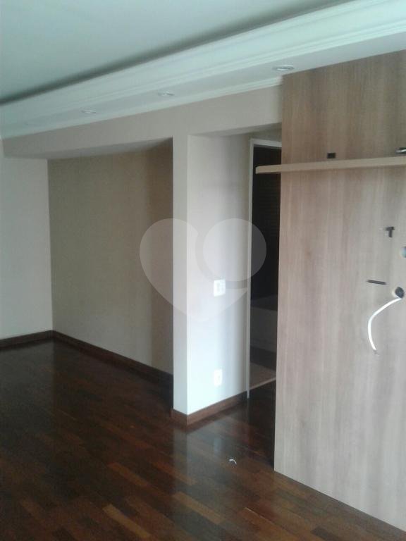 Apartamento à venda com 2 quartos, 68m² - Foto 5