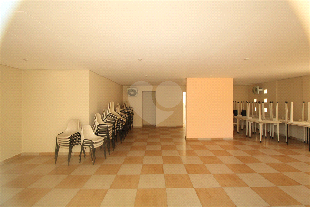 Apartamento à venda com 2 quartos, 68m² - Foto 22