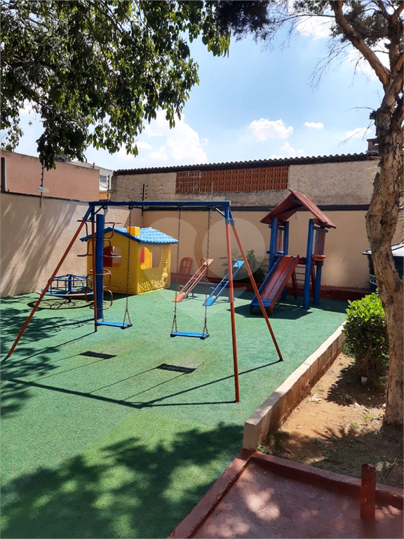 Apartamento na Cachoeirinha 2 quartos  50 mt