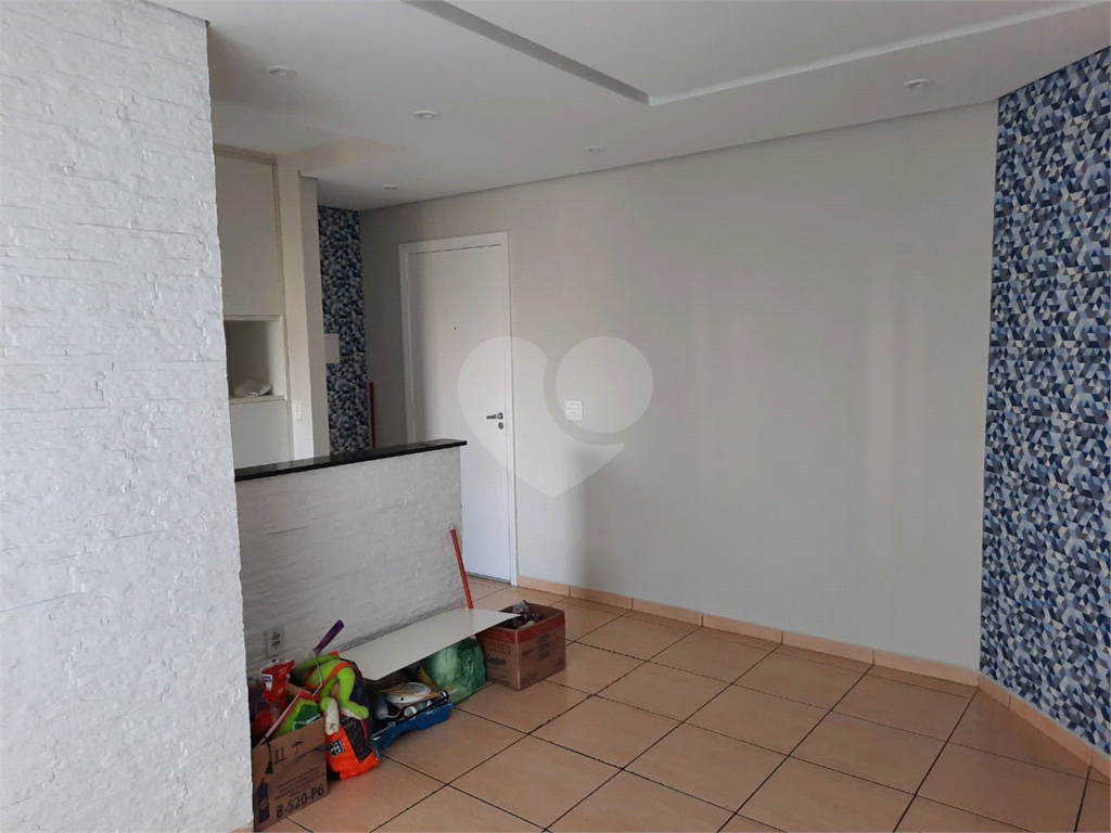 Apartamento na Cachoeirinha 2 quartos  50 mt