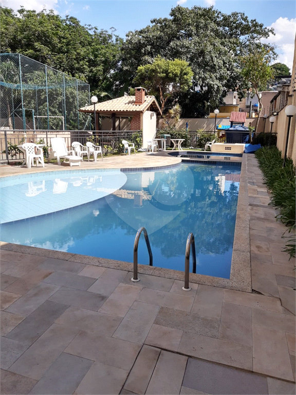 Apartamento na Cachoeirinha 2 quartos  50 mt