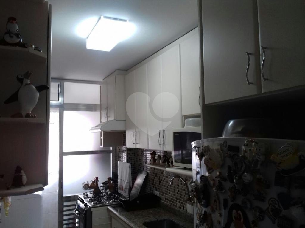 Apartamento à venda com 3 quartos, 110m² - Foto 9