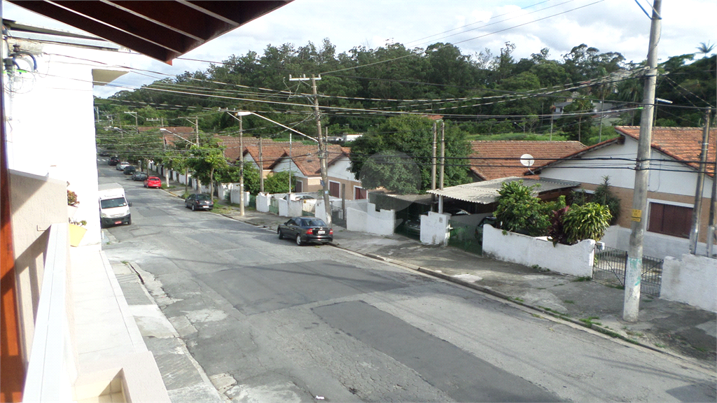 Sobrado na Região do Horto Florestal, próximo à Avenida Santa Inês 3 dorm 1 suítes, 2 vagas