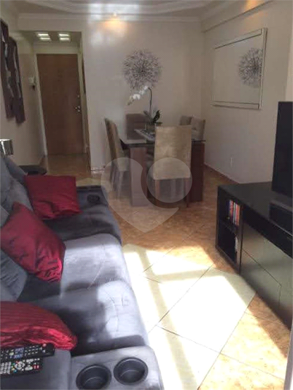 Apartamento à venda com 2 quartos, 62m² - Foto 20