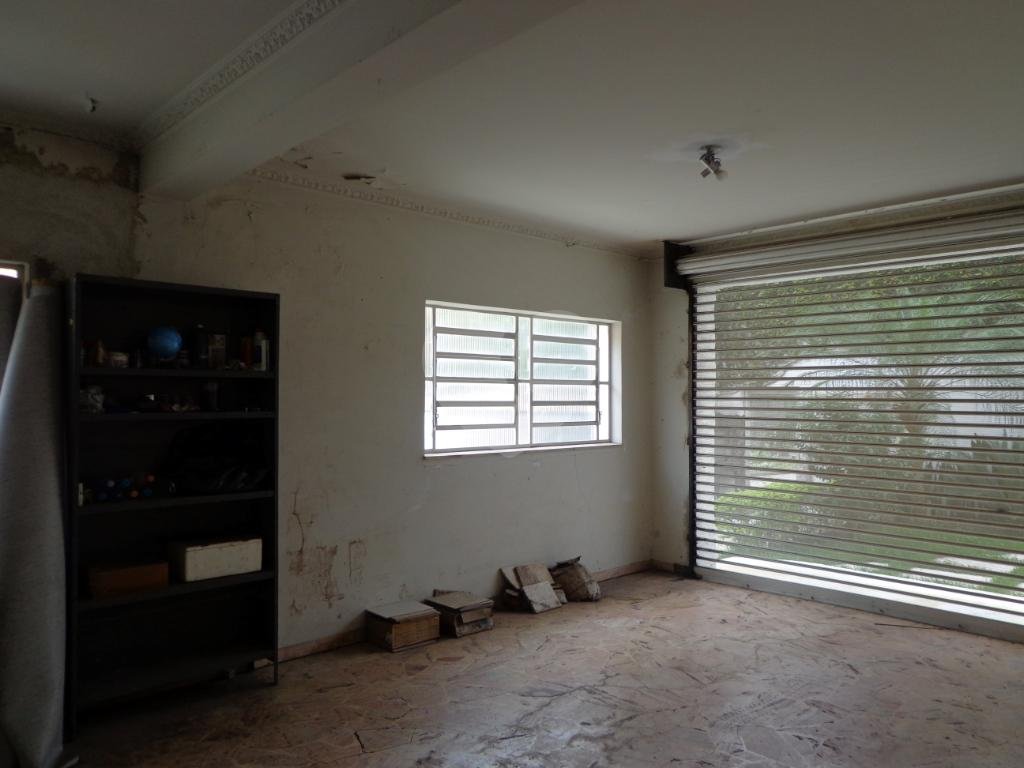 Maravilhosa casa térrea totalmente isolada à venda no Jardim São Bento