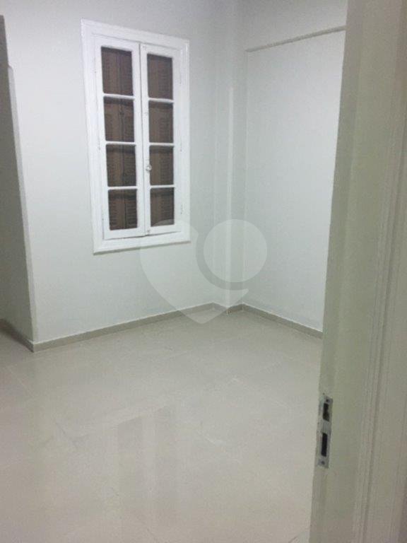 Apartamento à venda com 2 quartos, 64m² - Foto 5