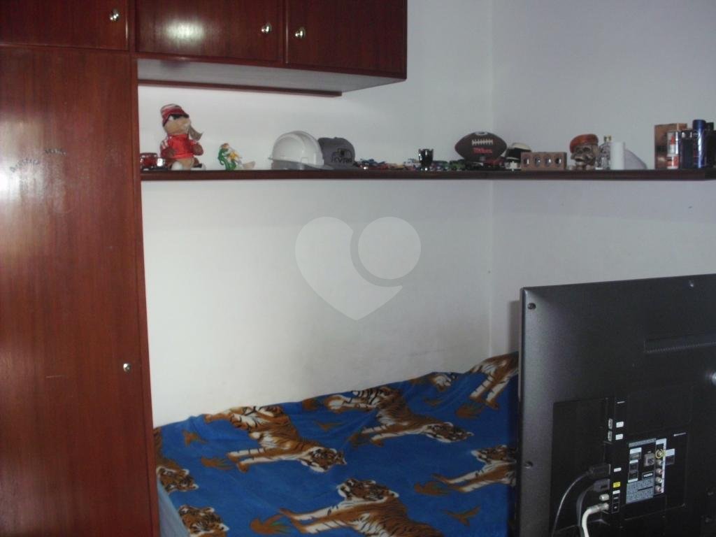 Excelente sobrado à venda em condomínio a 150 metros da Av. Engenheiro Caetano Alvares
