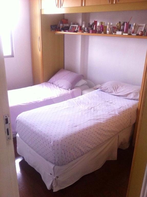 APARTAMENTO em PENHA