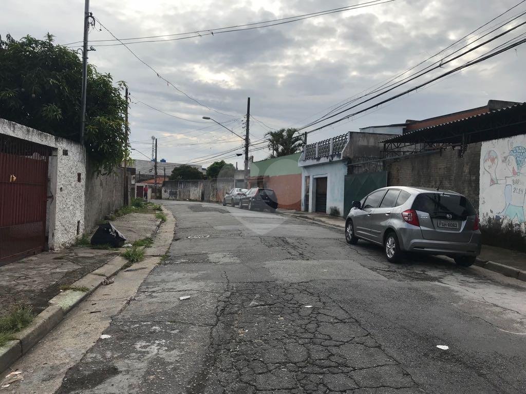 Ótimo terreno à venda na Zona Norte, plano com 400 m
