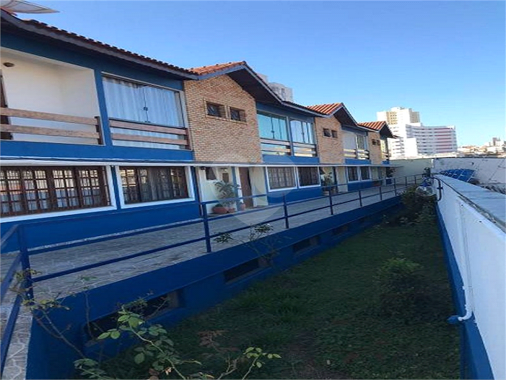 Ótima casa à venda em condomínio próximo ao metro e shopping Tucuruvi