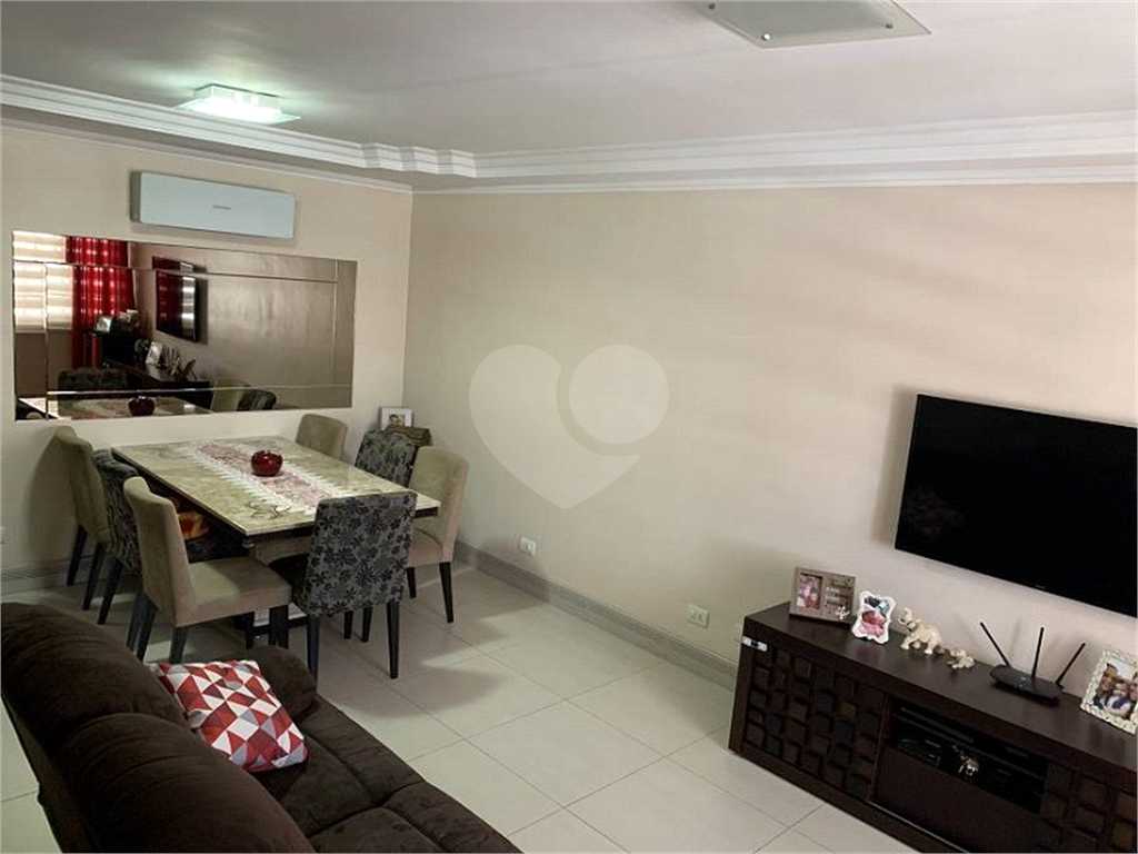 Ótima casa à venda em condomínio próximo ao metro e shopping Tucuruvi