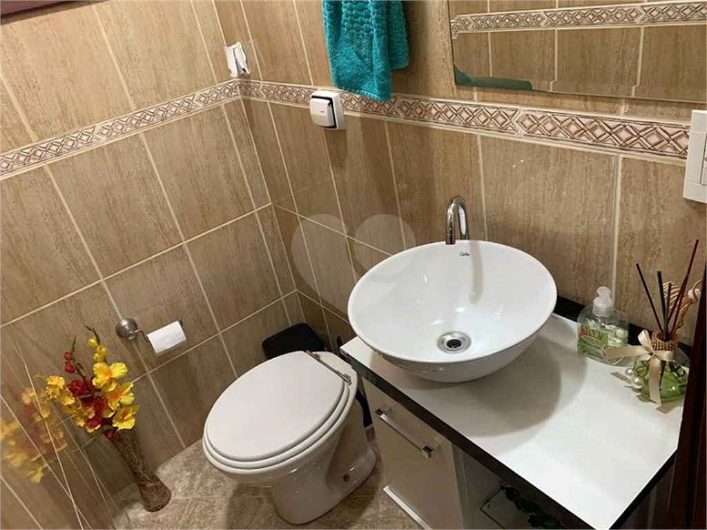 Ótima casa à venda em condomínio próximo ao metro e shopping Tucuruvi