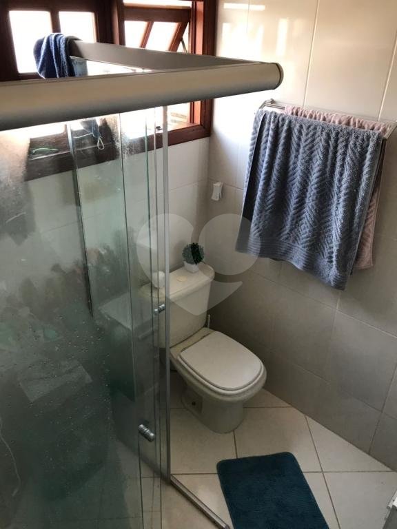 Ótima casa à venda em condomínio próximo ao metro e shopping Tucuruvi