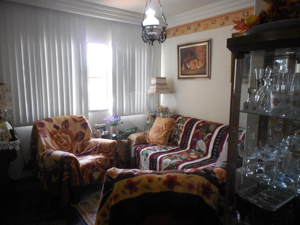 APARTAMENTO em TUCURUVI
