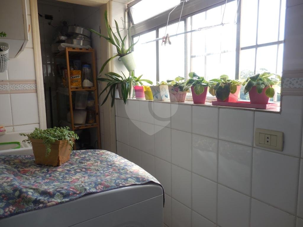 APARTAMENTO em TUCURUVI