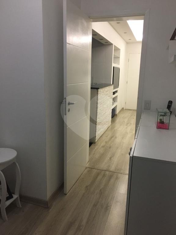 Apartamento à venda com 2 quartos, 67m² - Foto 23