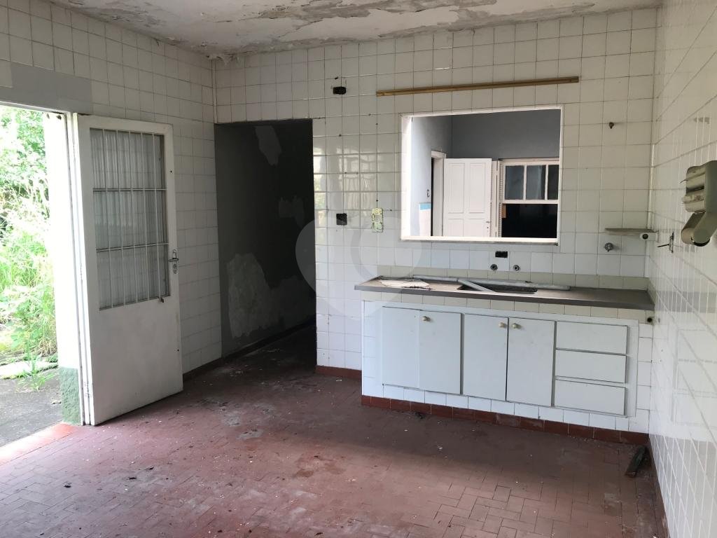 Casa térrea bem localizado no bairro Jardim Vila Galvão, Guarulhos