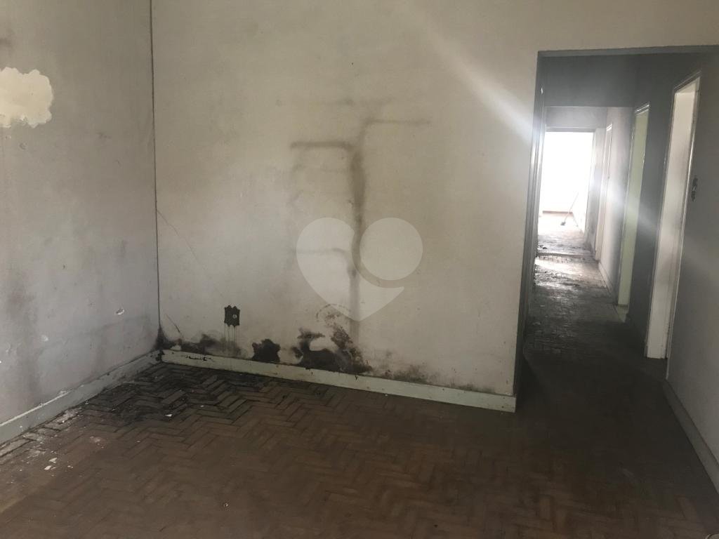 Casa térrea bem localizado no bairro Jardim Vila Galvão, Guarulhos