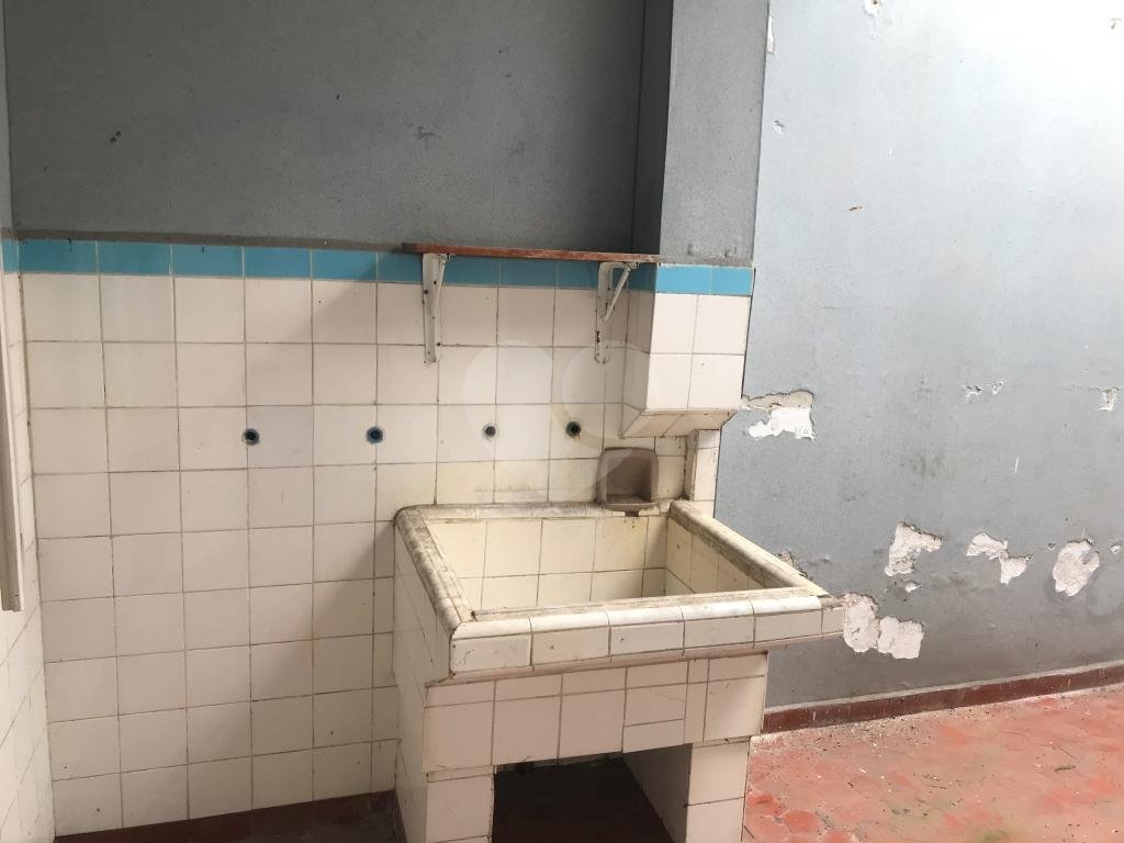 Casa térrea bem localizado no bairro Jardim Vila Galvão, Guarulhos