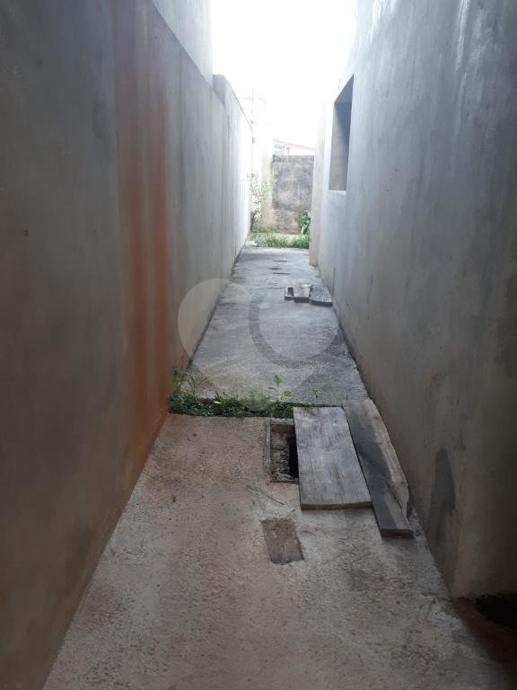 Oportunidade - Casa à venda no Jardim Vila Galvão, Guarulhos