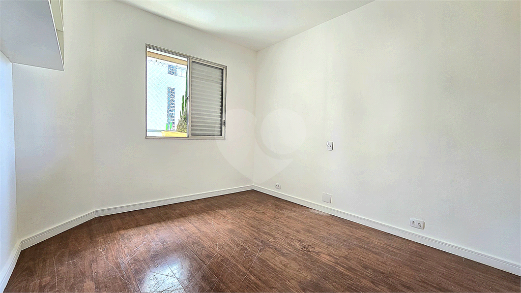 Apartamento para alugar com 3 dormitórios 4 banheiros em Pinheiros.