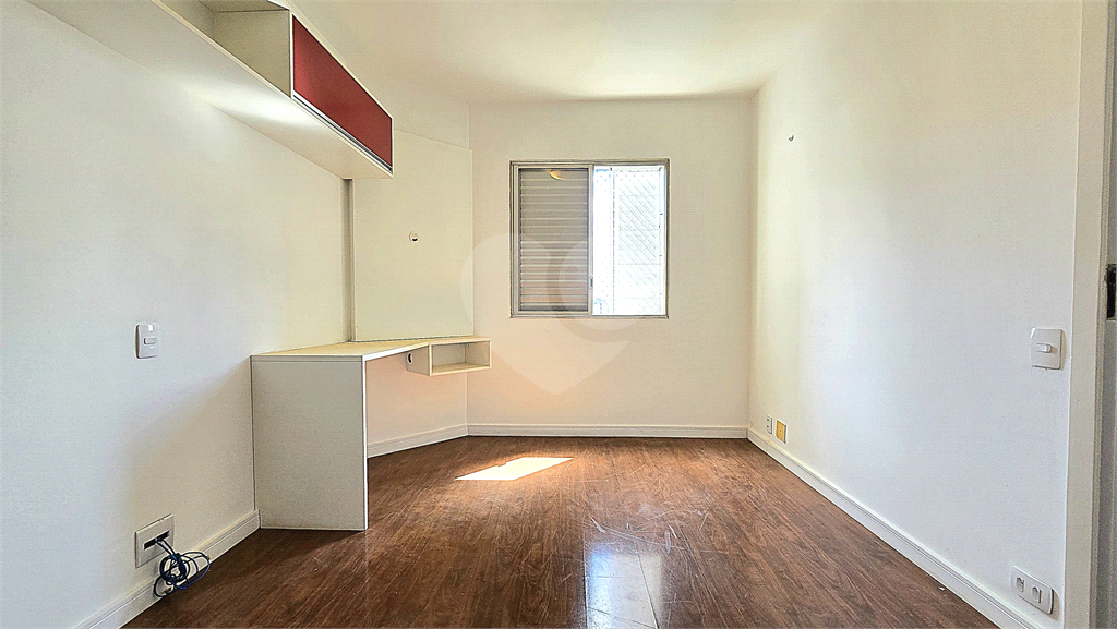 Apartamento para alugar com 3 dormitórios 4 banheiros em Pinheiros.