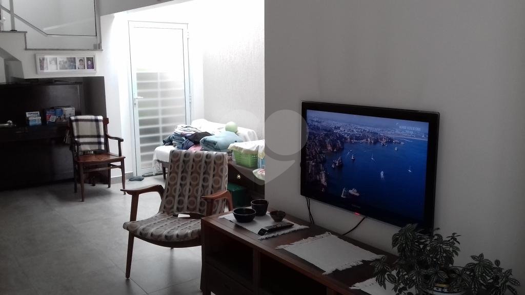 Excelente sobrado à venda na Água Fria