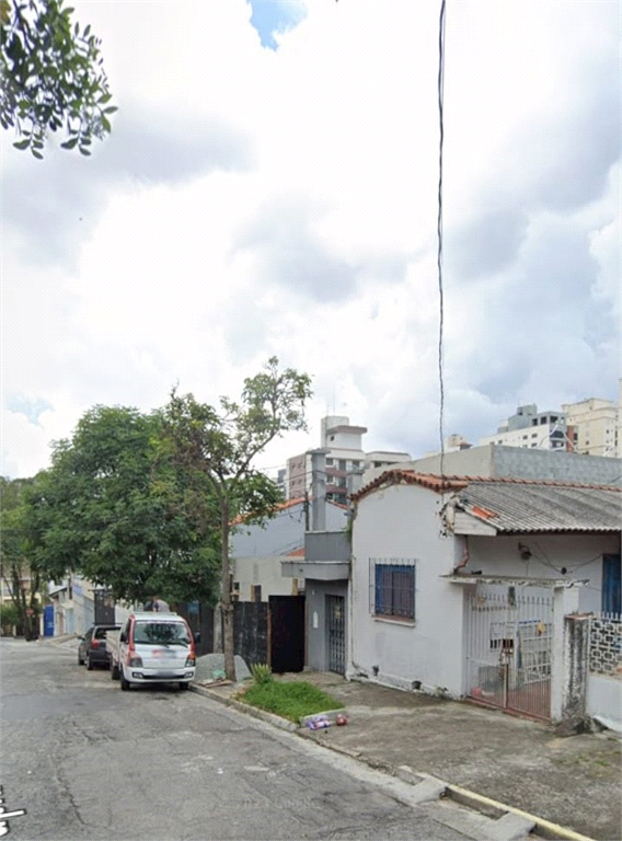 TERRENO SANTA TERESINHA, CASA ANTIGA NO TERRENO  PLANO EM ÓTIMA LOCALIZAÇÃO 