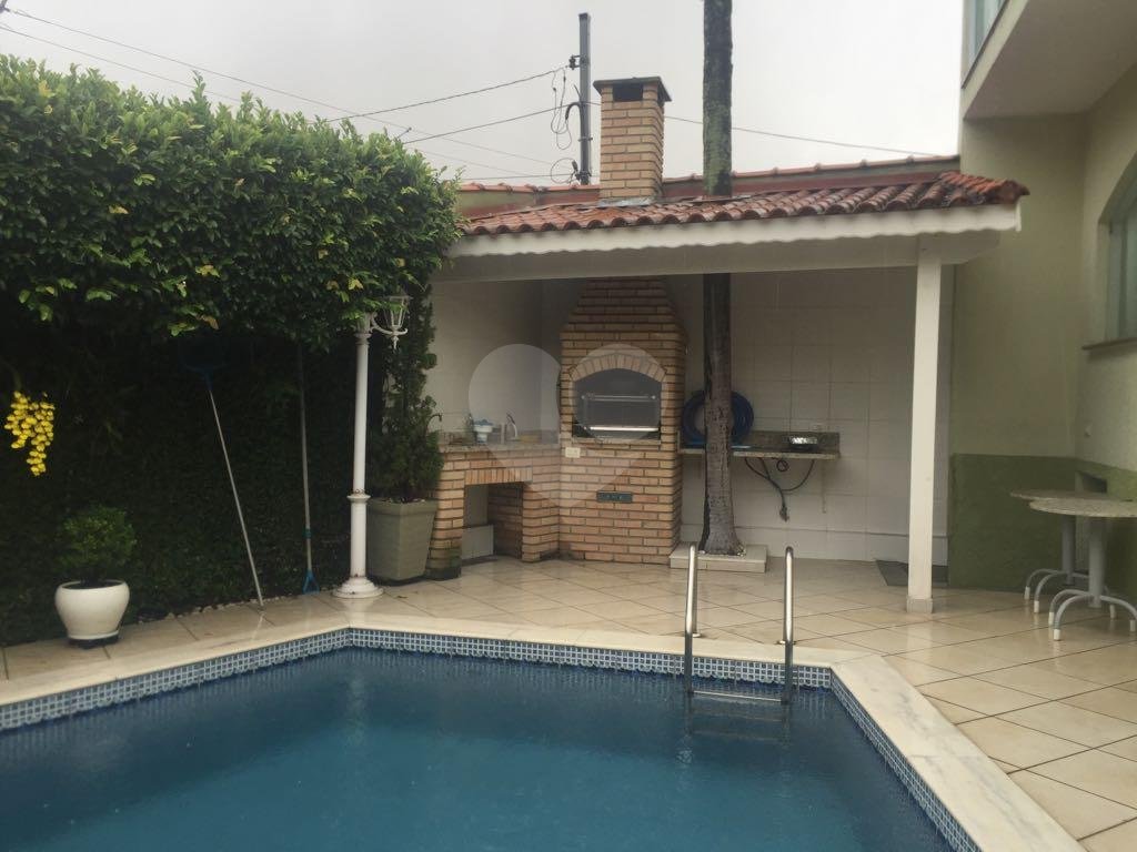 Ótimo sobrado localizado no bairro do Imirim