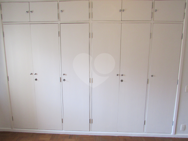 APARTAMENTO em JARDIM PAULISTA